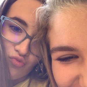 Meet your Posher, Annabeannabelle